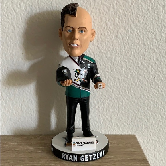 Ryan Getzlaf draft bobble head - Picture 4 of 6